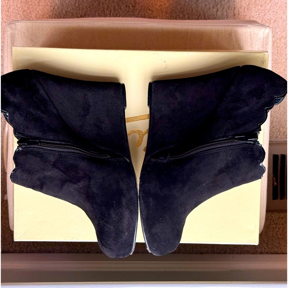 Roven black suede platform wedge booties! Gently used